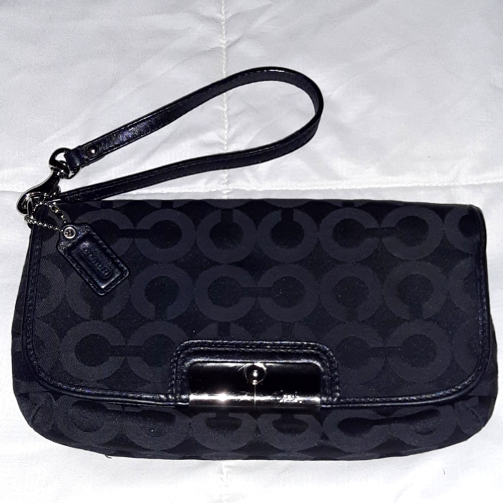 Coach Kristin Signature Wristlet